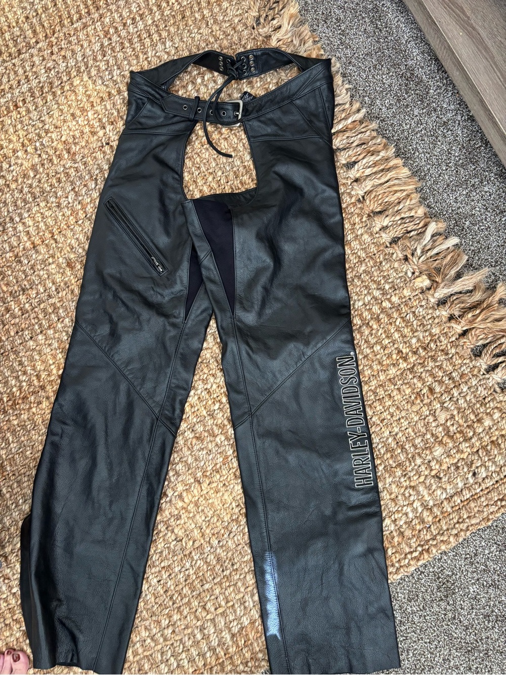 Harley-Davidson Black Leather Riding Chaps Womens L Tall side zips